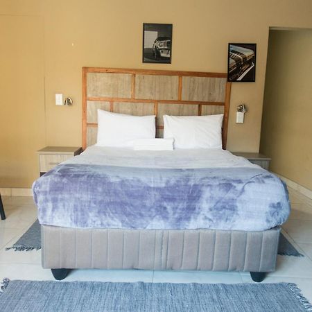 Bed and Breakfast Ondangwa Rest Camp Экстерьер фото