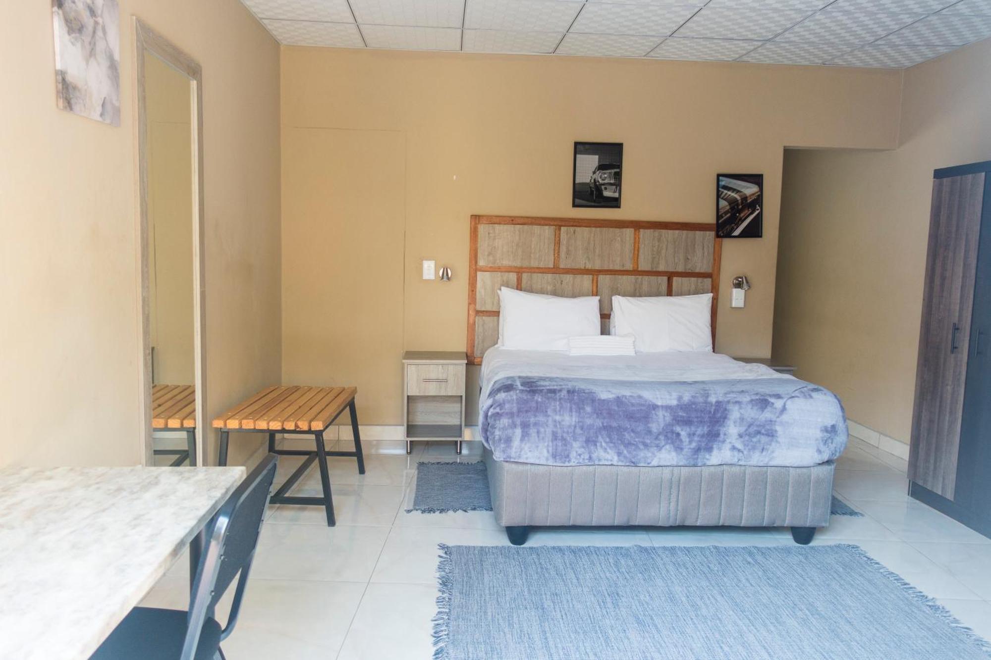Bed and Breakfast Ondangwa Rest Camp Экстерьер фото